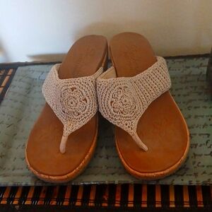 Sketchers mini wedge Slides